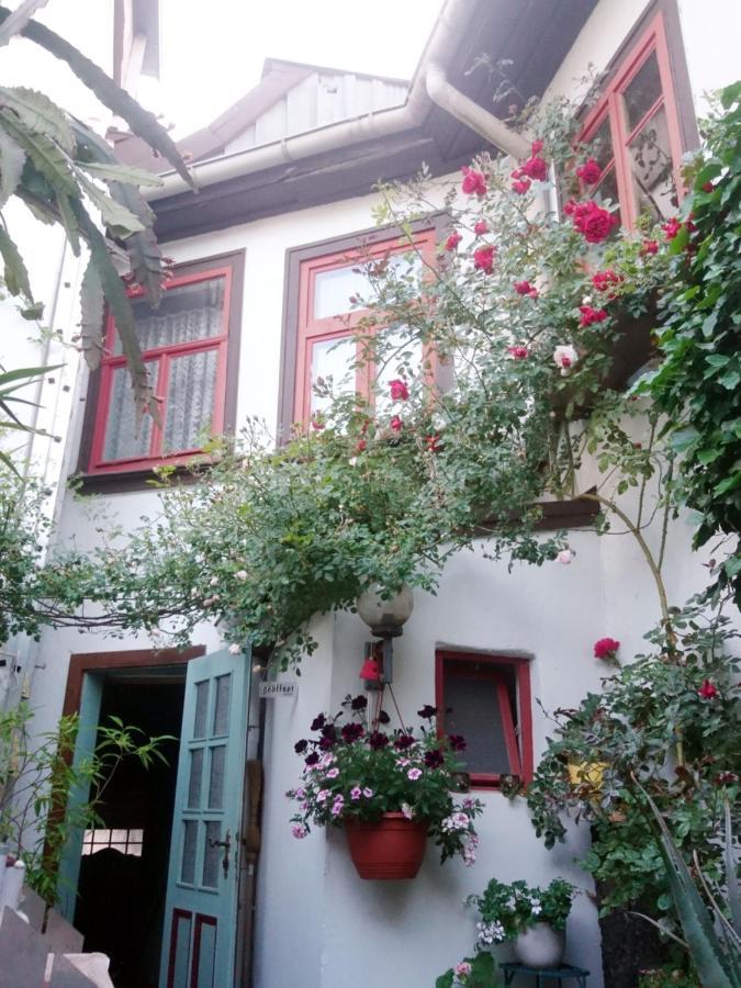 Haus Zum Kleinen Helm Apartman Erfurt Kültér fotó