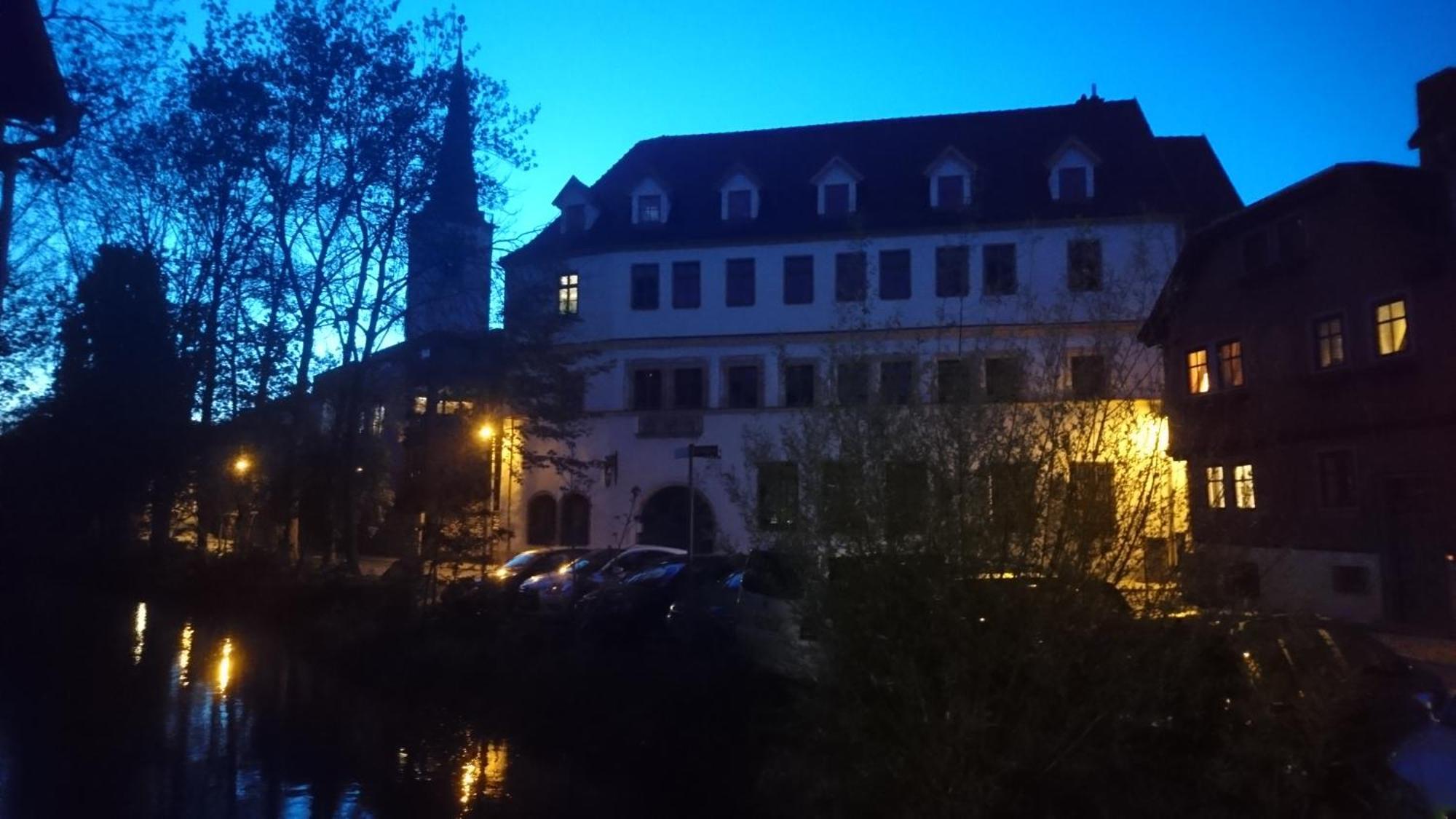Haus Zum Kleinen Helm Apartman Erfurt Kültér fotó